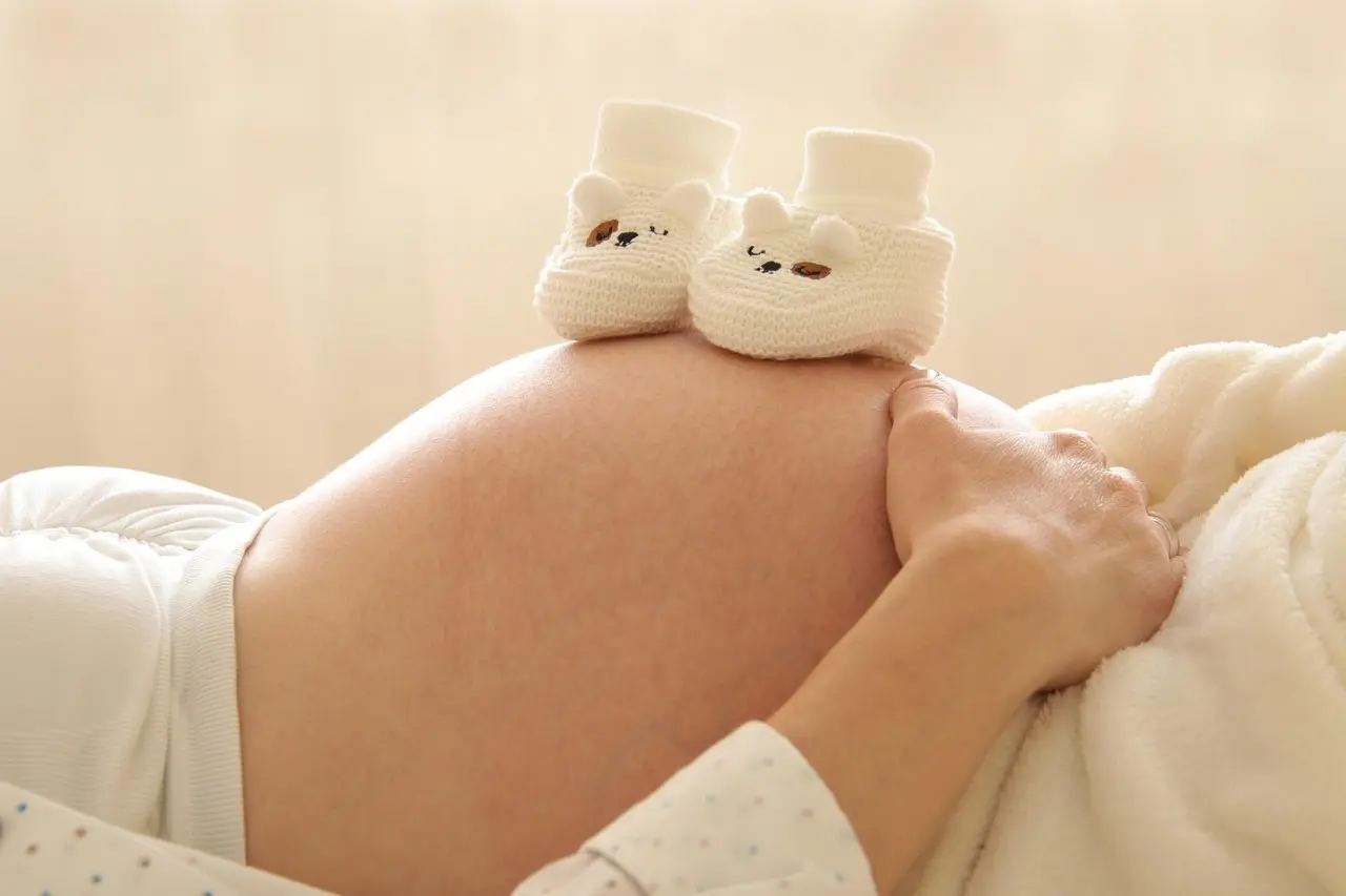 Sådan vælger du den rette indgravering til mors armbånd