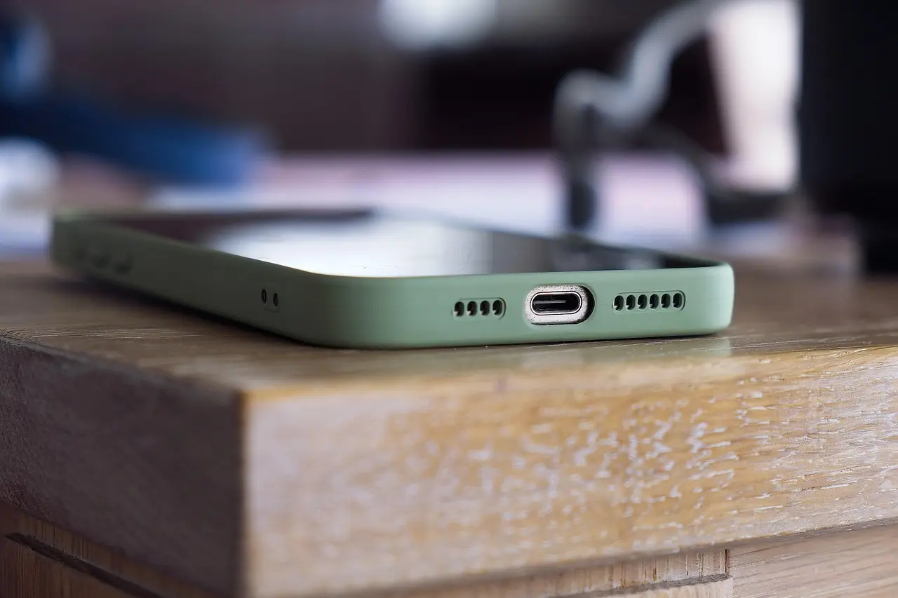 82 13 48 45 - Hvad er formålet med opkaldet?