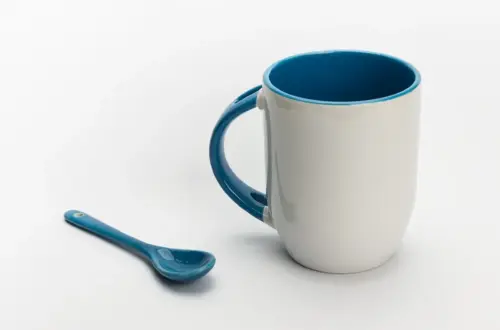 Hvilken termokop holder mors kaffe varm længst?