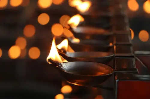 Hvor skal en lysterapilampe stå i mors morgenkrog?